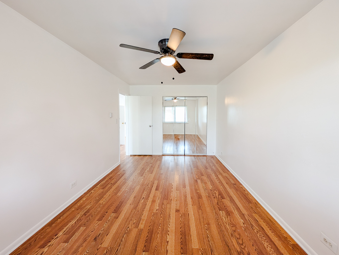 1130 W 18th Street 2E