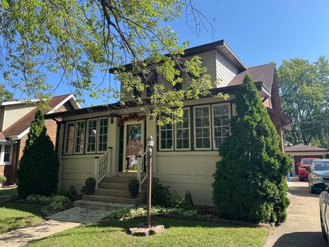 Tiny photo for 1361 Elizabeth Street, Crete, IL 60417 (MLS # 12487408)