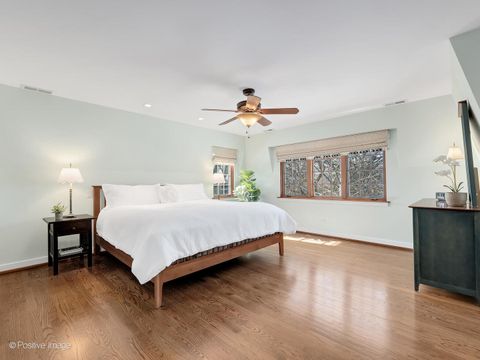 Tiny photo for 424 S Edgewood Avenue, La Grange, IL 60525 (MLS # 12558720)