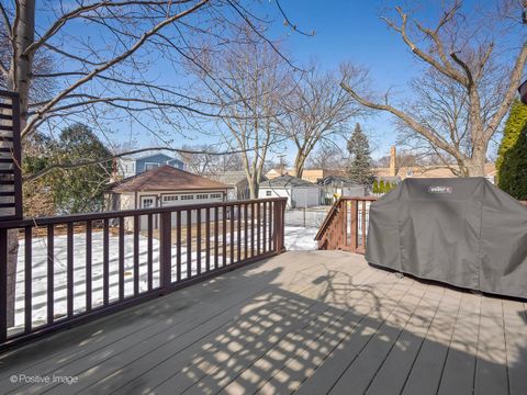 Tiny photo for 424 S Edgewood Avenue, La Grange, IL 60525 (MLS # 12558720)