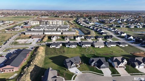 Tiny photo for 5167 LAKESIDE Court, Bettendorf, IA 52722 (MLS # QC4269311)