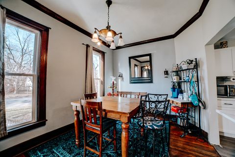 Tiny photo for 128 W Mulberry Street, Watseka, IL 60970 (MLS # 12552254)