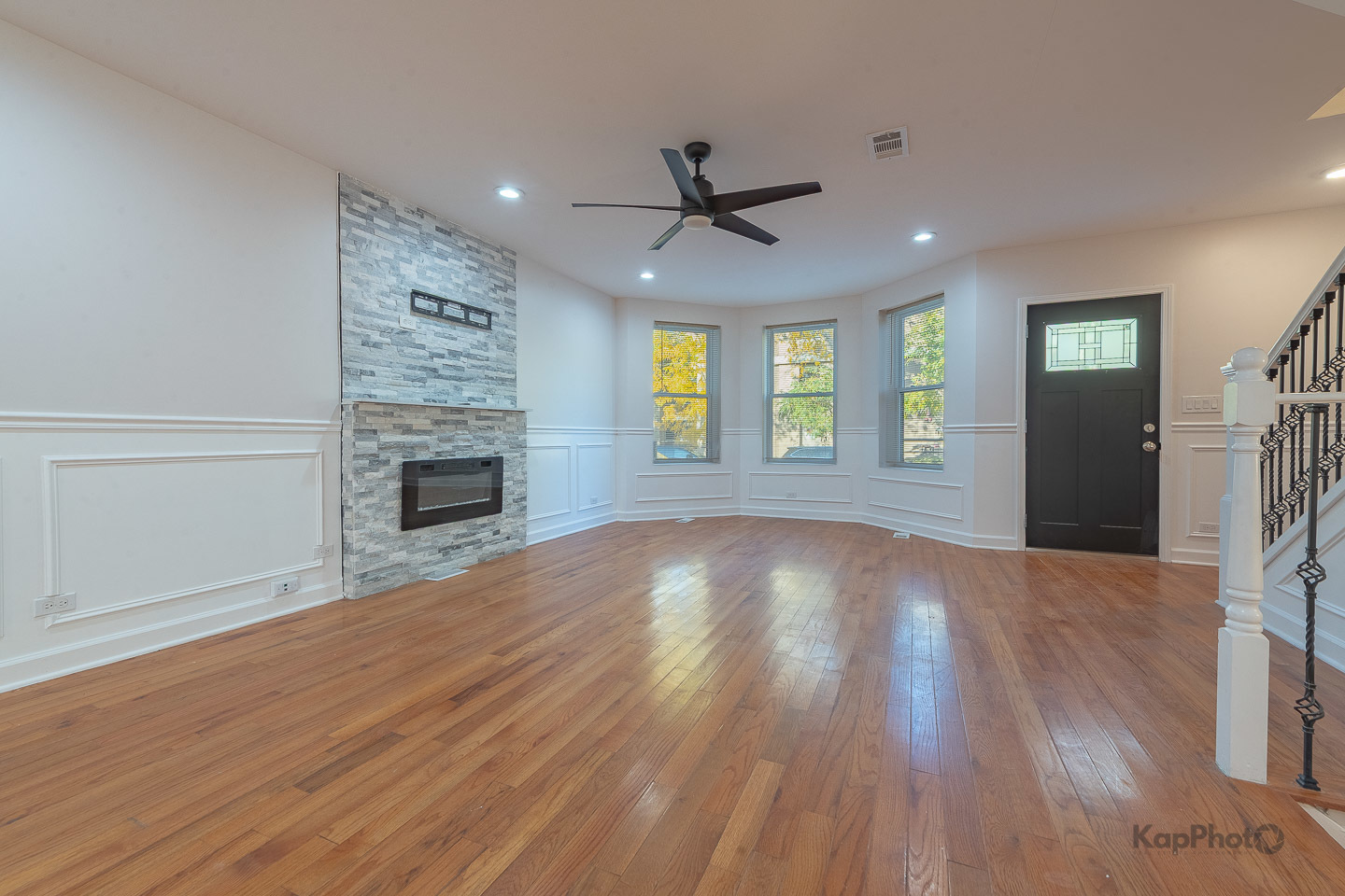 527 N Ridgeway Avenue