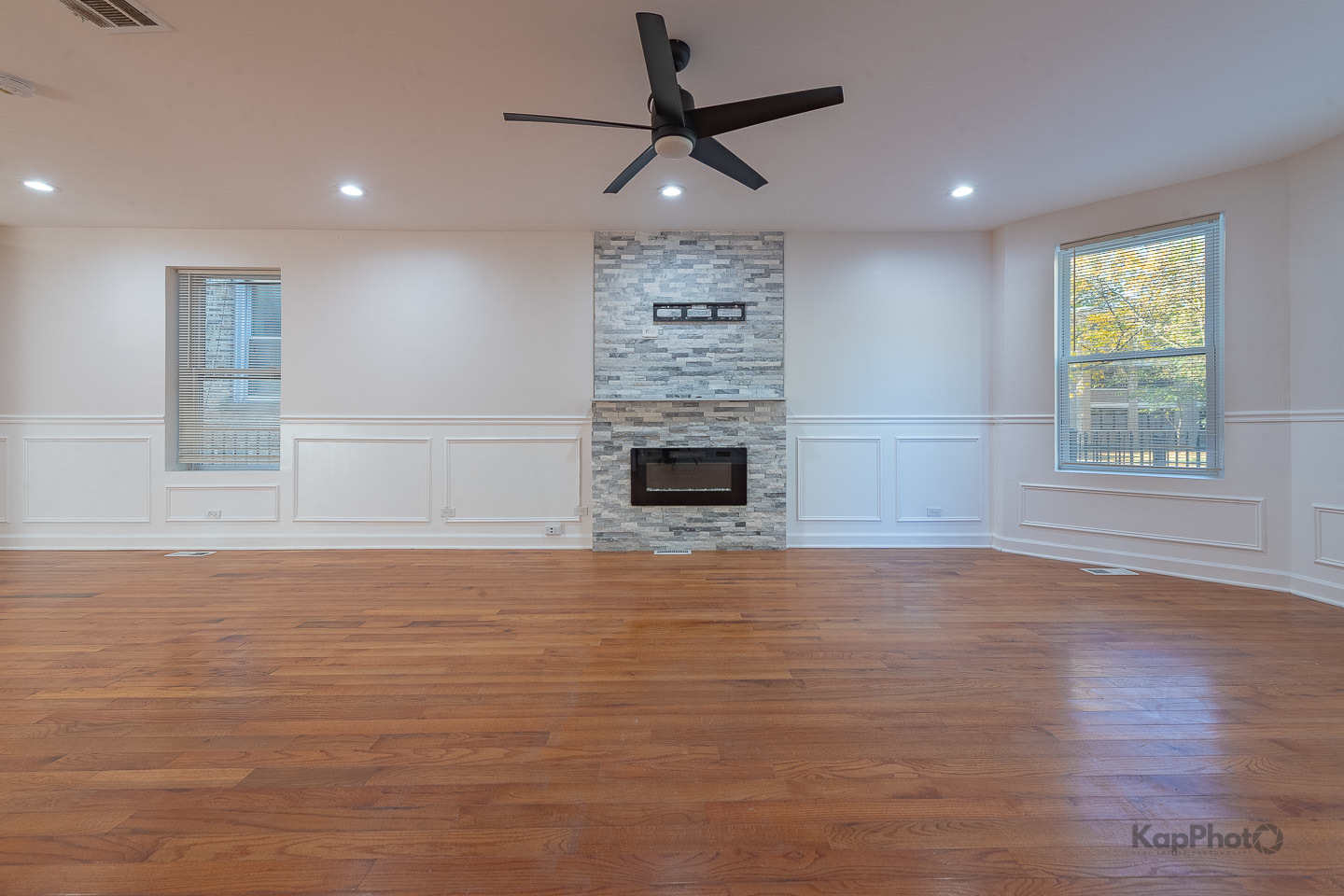 527 N Ridgeway Avenue