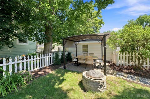 Tiny photo for 301 N 4th Street, Geneva, IL 60134 (MLS # 12718488)