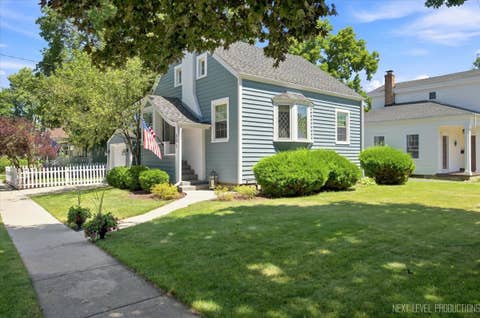 Tiny photo for 301 N 4th Street, Geneva, IL 60134 (MLS # 12718488)
