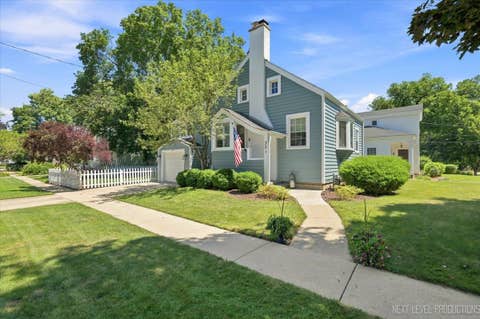 Tiny photo for 301 N 4th Street, Geneva, IL 60134 (MLS # 12718488)
