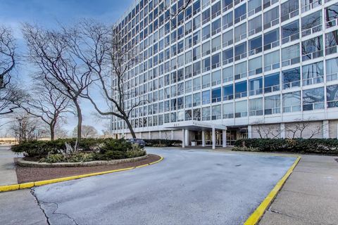 Tiny photo for 601 E 32nd Street #907, Chicago, IL 60616 (MLS # 12398274)