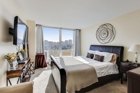 Tiny photo for 601 E 32nd Street #907, Chicago, IL 60616 (MLS # 12398274)