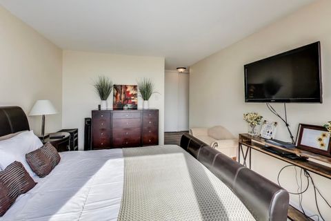 Tiny photo for 601 E 32nd Street #907, Chicago, IL 60616 (MLS # 12398274)