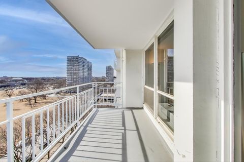 Tiny photo for 601 E 32nd Street #907, Chicago, IL 60616 (MLS # 12398274)