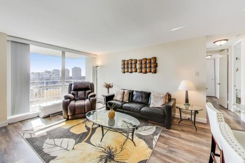 Tiny photo for 601 E 32nd Street #907, Chicago, IL 60616 (MLS # 12398274)