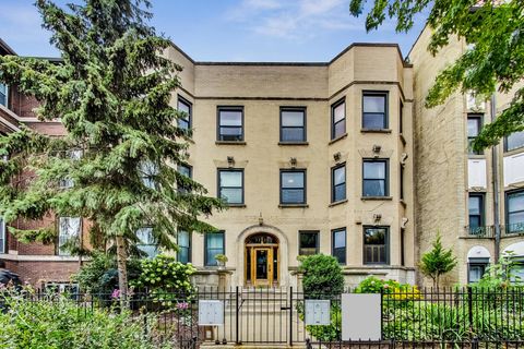 3808 N Pine Grove Avenue 3N Chicago IL 60613