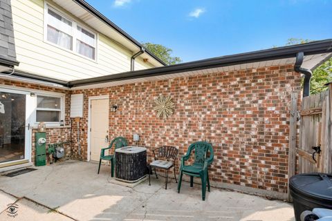 A home in Oak Lawn