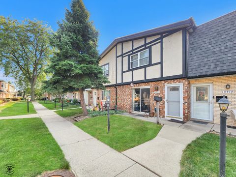 A home in Oak Lawn