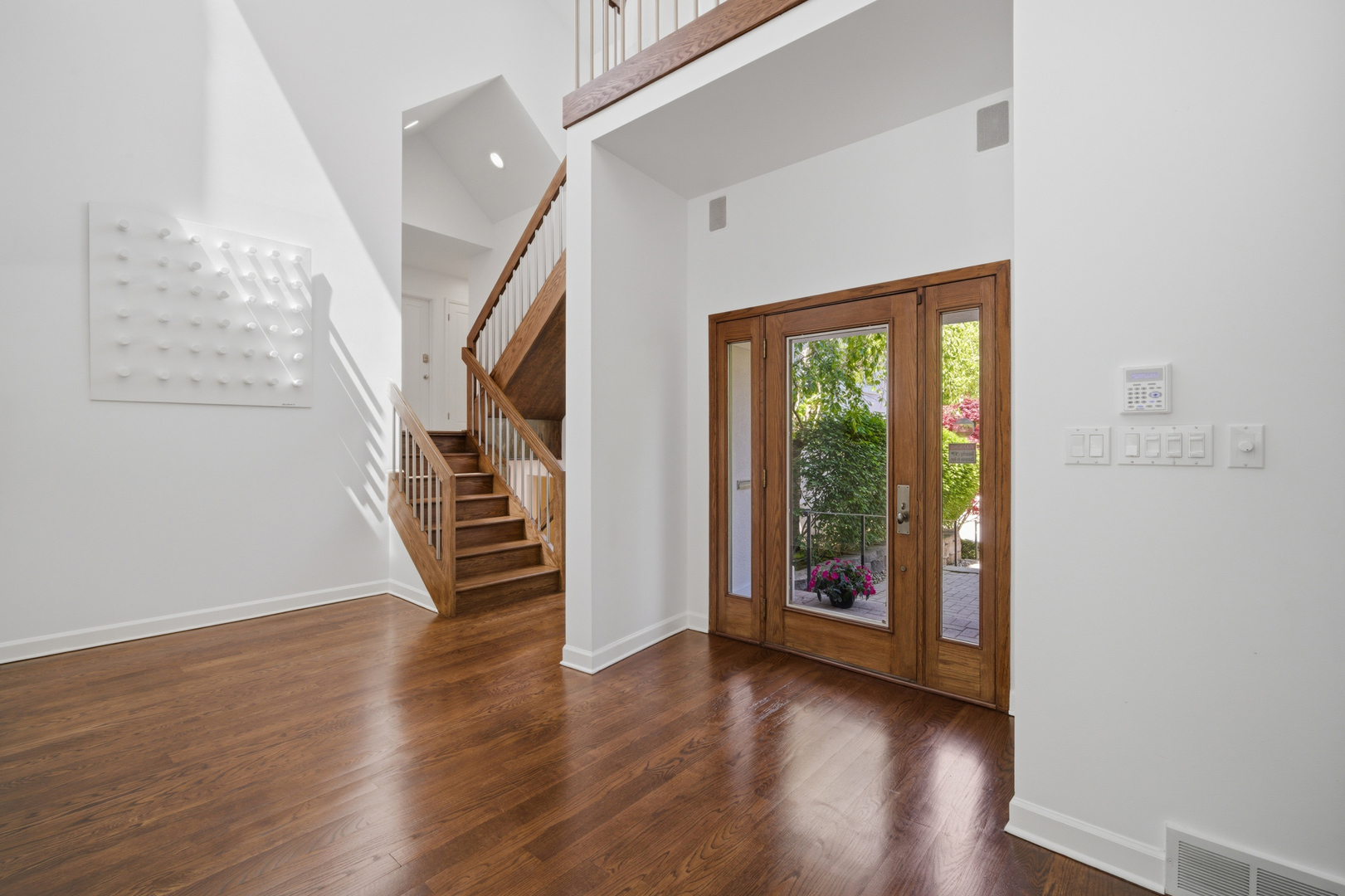 124 Ravinoaks Lane