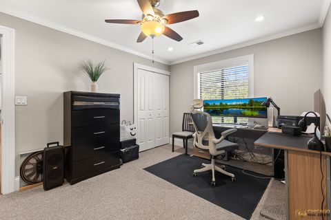 Tiny photo for 1631 W Partridge Court #8, Arlington Heights, IL 60004 (MLS # 12510665)