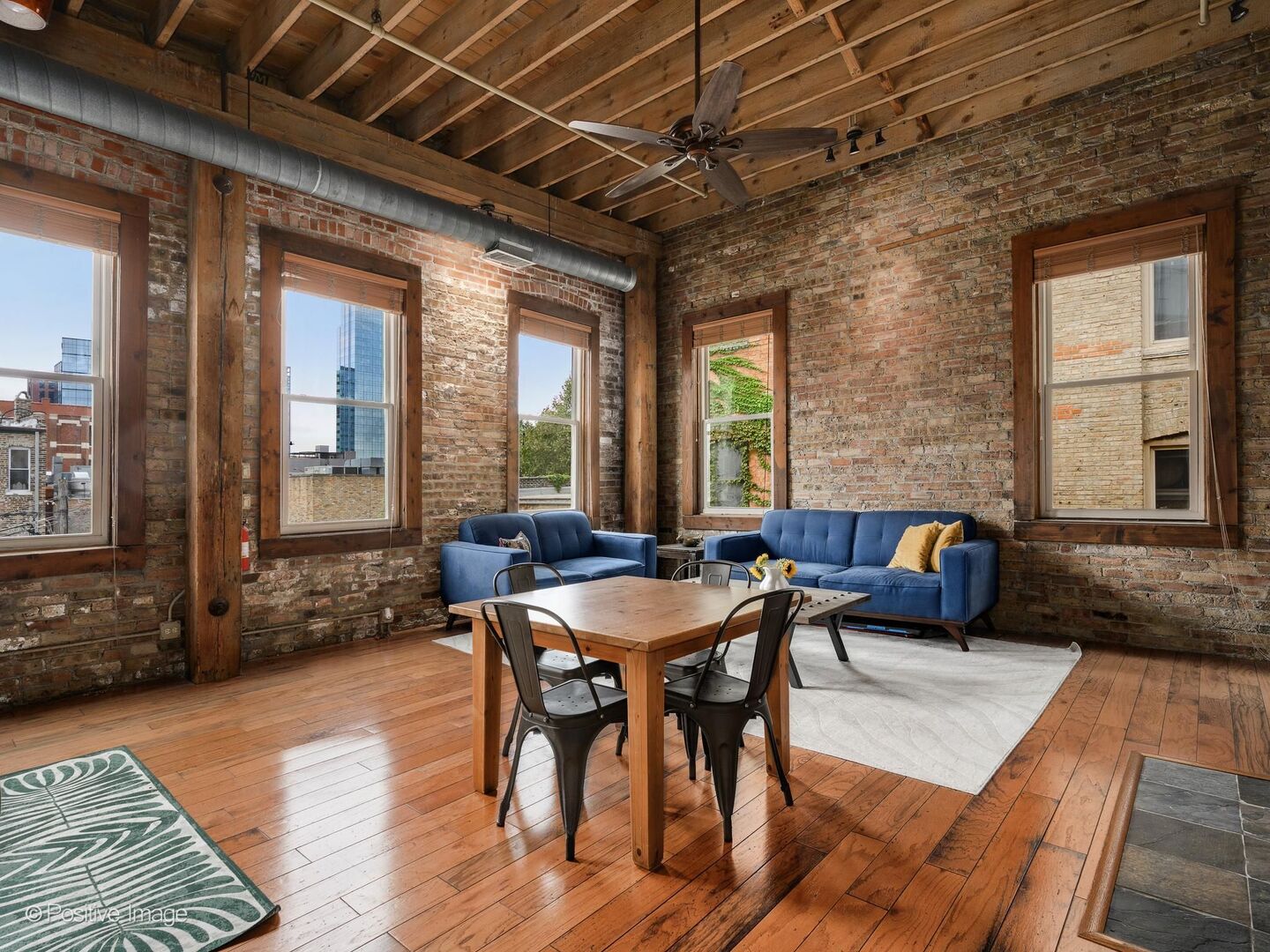 525 N Halsted Street 312