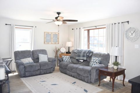 Tiny photo for 1410 Bennett Drive, Rock Falls, IL 61071 (MLS # 12651259)
