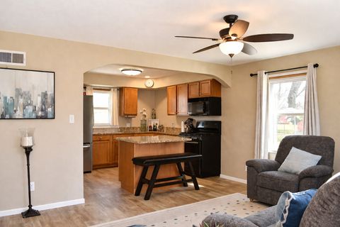 Tiny photo for 1410 Bennett Drive, Rock Falls, IL 61071 (MLS # 12651259)