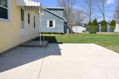 Tiny photo for 1410 Bennett Drive, Rock Falls, IL 61071 (MLS # 12651259)