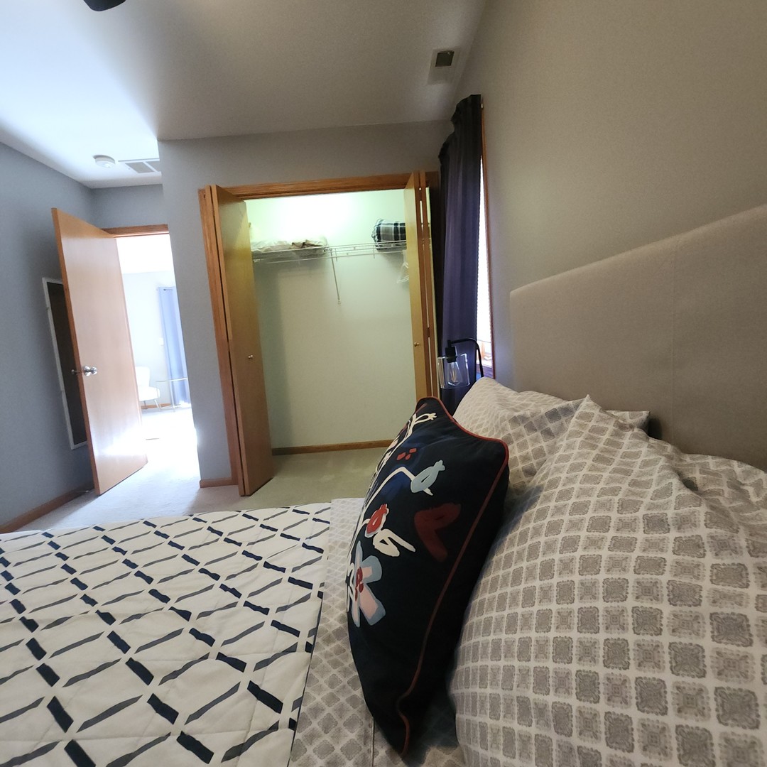 10620 S Central Avenue 3B