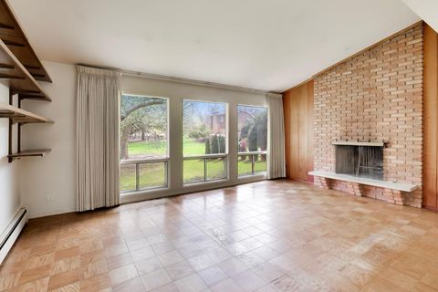 Tiny photo for 1056 Van Tassel Road, Sleepy Hollow, IL 60118 (MLS # 12612688)
