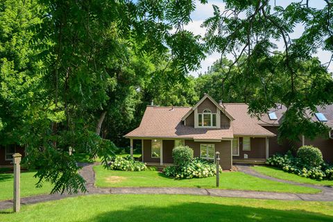 Photo of 113 Walnut Hill Drive, Galena, IL 61036 (MLS # 12414282)