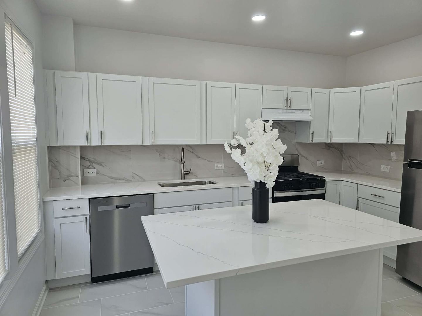 523 S McAlister Avenue