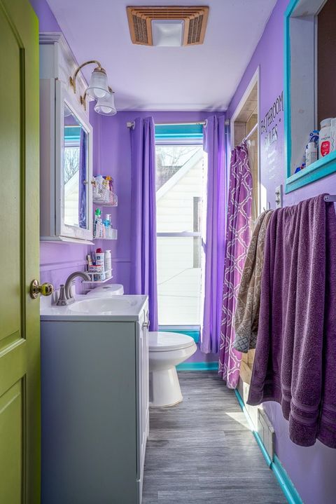 Tiny photo for 1708 Pershing Boulevard, Clinton, IA 52732 (MLS # 100000664)