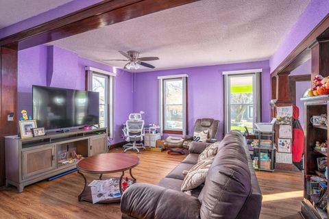 Tiny photo for 1708 Pershing Boulevard, Clinton, IA 52732 (MLS # 100000664)