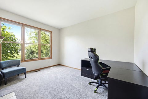 Tiny photo for 2560 Westminster Lane, Aurora, IL 60506 (MLS # 12671075)
