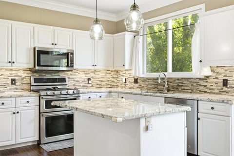Tiny photo for 2560 Westminster Lane, Aurora, IL 60506 (MLS # 12671075)