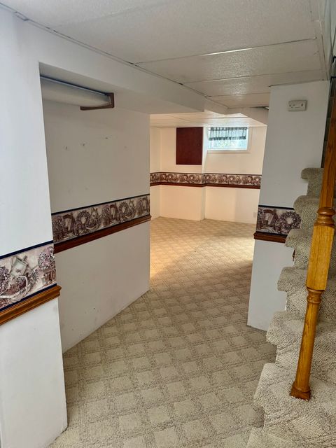 Tiny photo for 2223 W Lombard Street, Davenport, IA 52804 (MLS # 12540372)