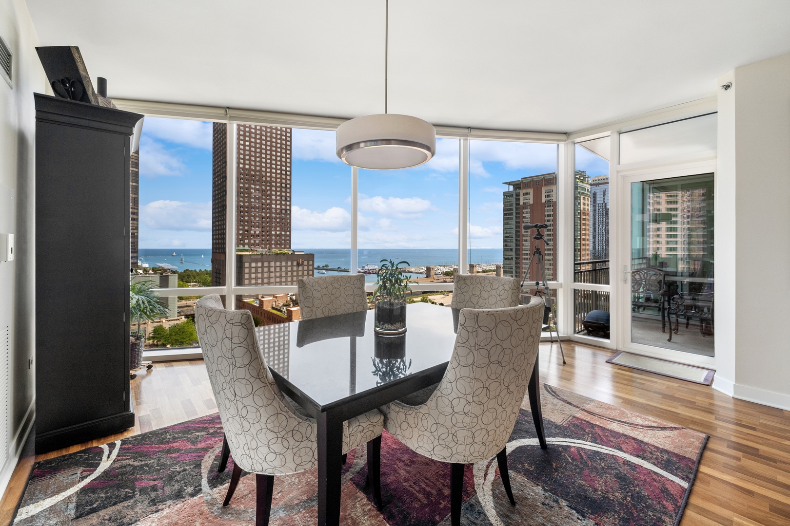 505 N MCCLURG Court 1602