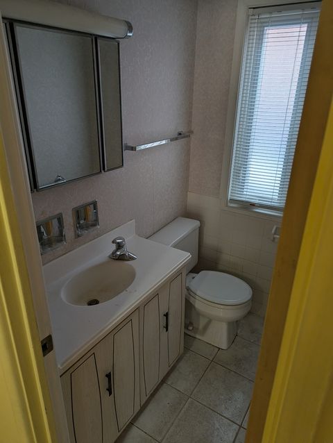 Tiny photo for 2507 W Howard Street, Chicago, IL 60645 (MLS # 12549670)