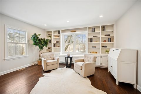 Tiny photo for 898 Bridlegate Lane, Northfield, IL 60093 (MLS # 12557194)