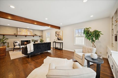 Tiny photo for 898 Bridlegate Lane, Northfield, IL 60093 (MLS # 12557194)