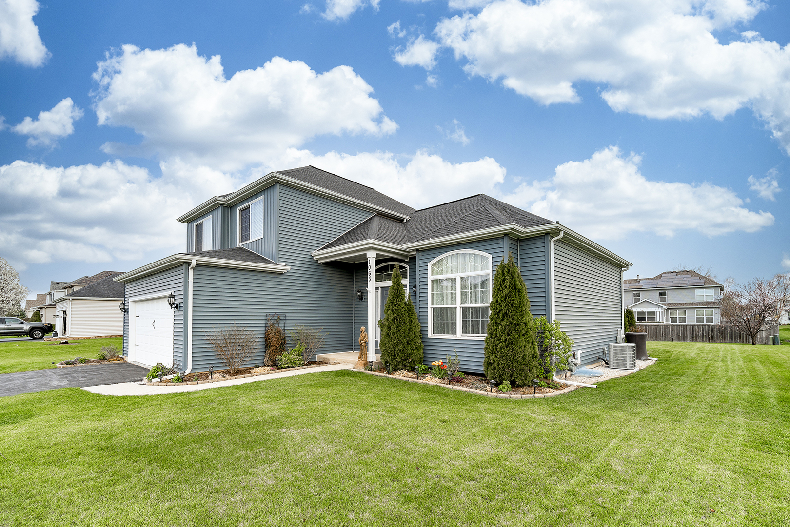 1063 Western Lane