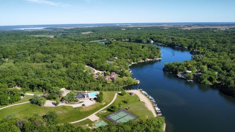 112 Indian Hills Drive Putnam IL 61560