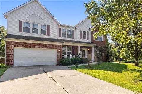 Photo of 4 Claridge Court, Bolingbrook, IL 60440 (MLS # 12440283)