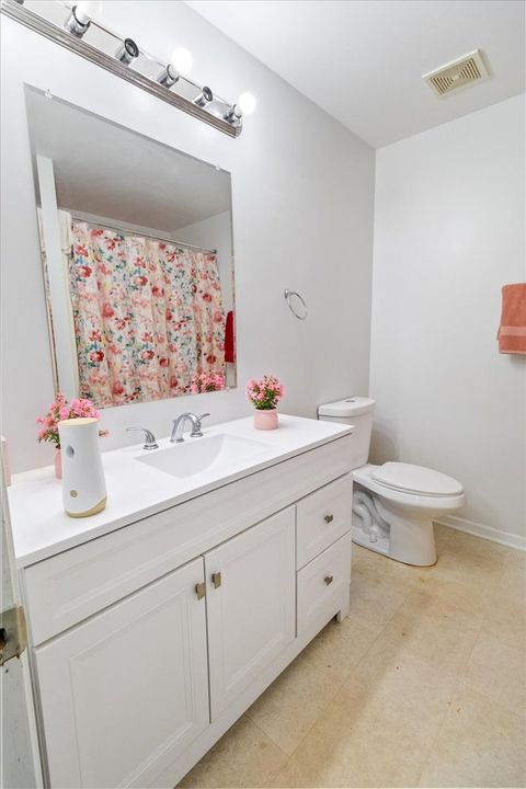 Tiny photo for 4 Claridge Court, Bolingbrook, IL 60440 (MLS # 12440283)