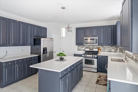 Tiny photo for 4 Claridge Court, Bolingbrook, IL 60440 (MLS # 12440283)
