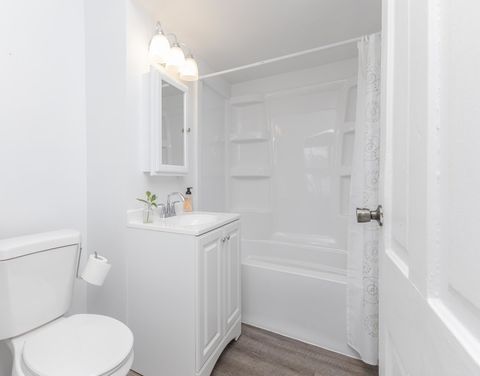 Tiny photo for 1515 W Market Street, Bloomington, IL 61701 (MLS # 12515869)