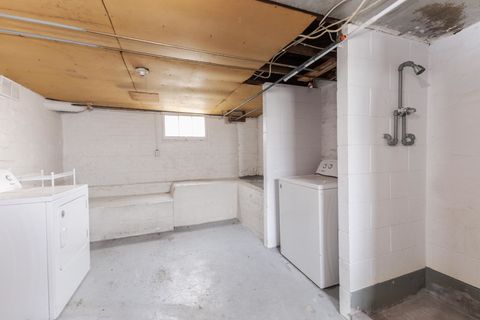 Tiny photo for 1515 W Market Street, Bloomington, IL 61701 (MLS # 12515869)