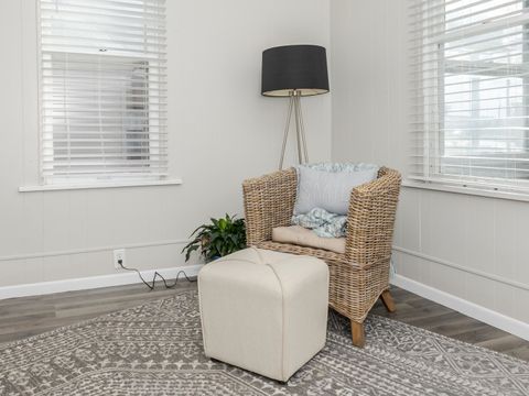 Tiny photo for 1515 W Market Street, Bloomington, IL 61701 (MLS # 12515869)