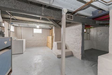 Tiny photo for 1515 W Market Street, Bloomington, IL 61701 (MLS # 12515869)