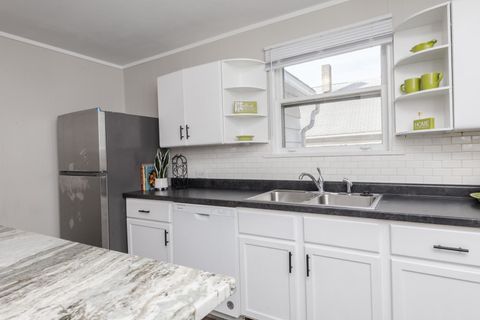 Tiny photo for 1515 W Market Street, Bloomington, IL 61701 (MLS # 12515869)