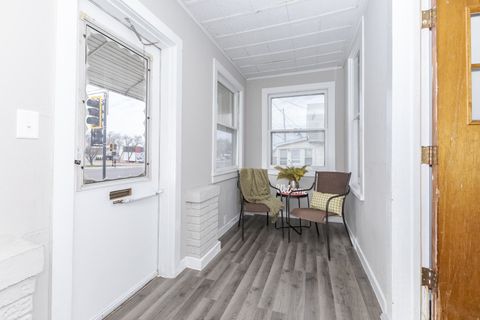 Tiny photo for 1515 W Market Street, Bloomington, IL 61701 (MLS # 12515869)