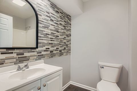 Tiny photo for 16042 Forest Avenue, Oak Forest, IL 60452 (MLS # 12520108)